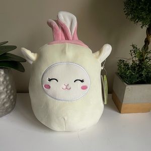 Squishmallow Sophie 8” soft and cuddly